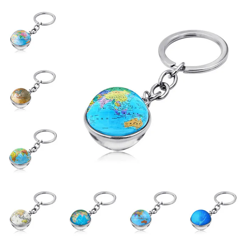 World Map Glass Cabochon Keychain – Creative Globe Pendant / Glass Dome Charm, Travel-Themed Keyring & Bag Accessory for Travel Lovers